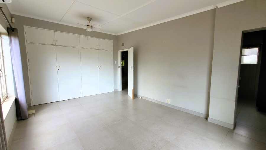 6 Bedroom Property for Sale in Nelspruit Ext 2 Mpumalanga
