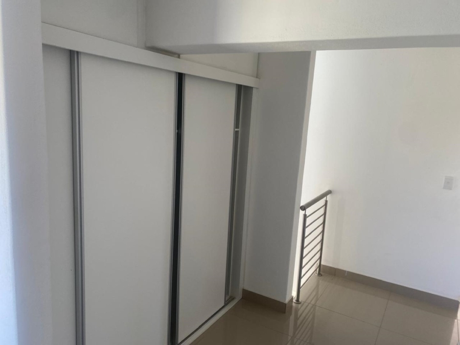 6 Bedroom Property for Sale in Elawini Lifestyle Estate Mpumalanga