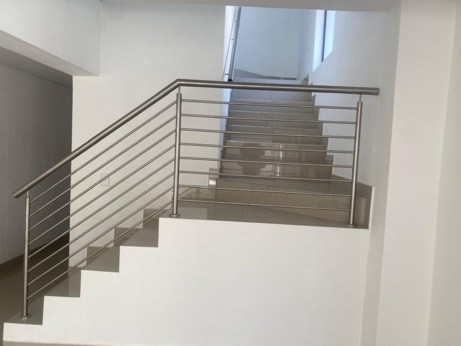 6 Bedroom Property for Sale in Elawini Lifestyle Estate Mpumalanga