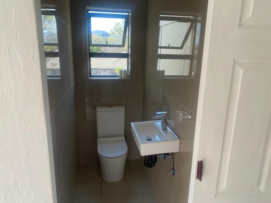 6 Bedroom Property for Sale in Elawini Lifestyle Estate Mpumalanga