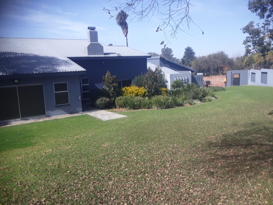 7 Bedroom Property for Sale in Gholfsig Mpumalanga