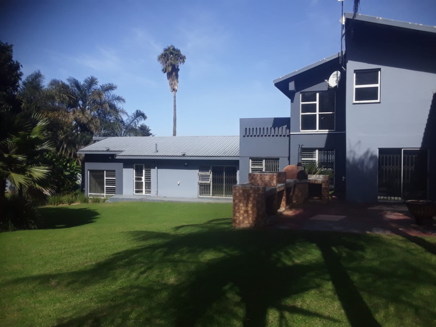 7 Bedroom Property for Sale in Gholfsig Mpumalanga