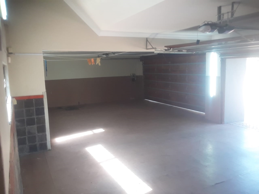 7 Bedroom Property for Sale in Gholfsig Mpumalanga