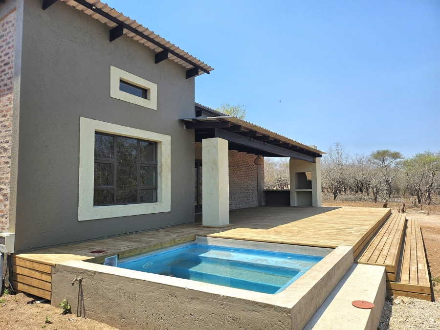3 Bedroom Property for Sale in Marloth Park Mpumalanga