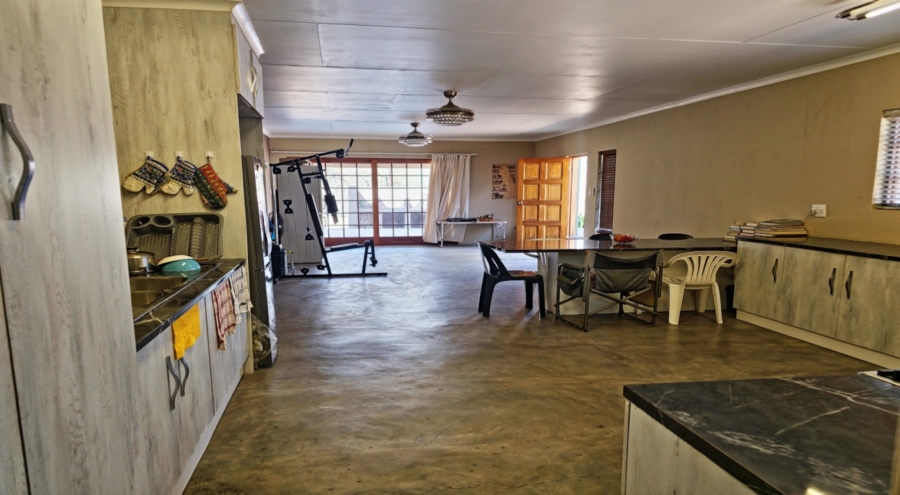 2 Bedroom Property for Sale in Marloth Park Mpumalanga