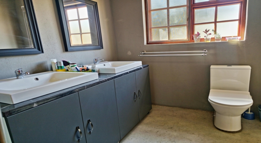 2 Bedroom Property for Sale in Marloth Park Mpumalanga