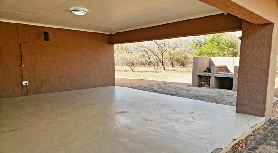 2 Bedroom Property for Sale in Marloth Park Mpumalanga