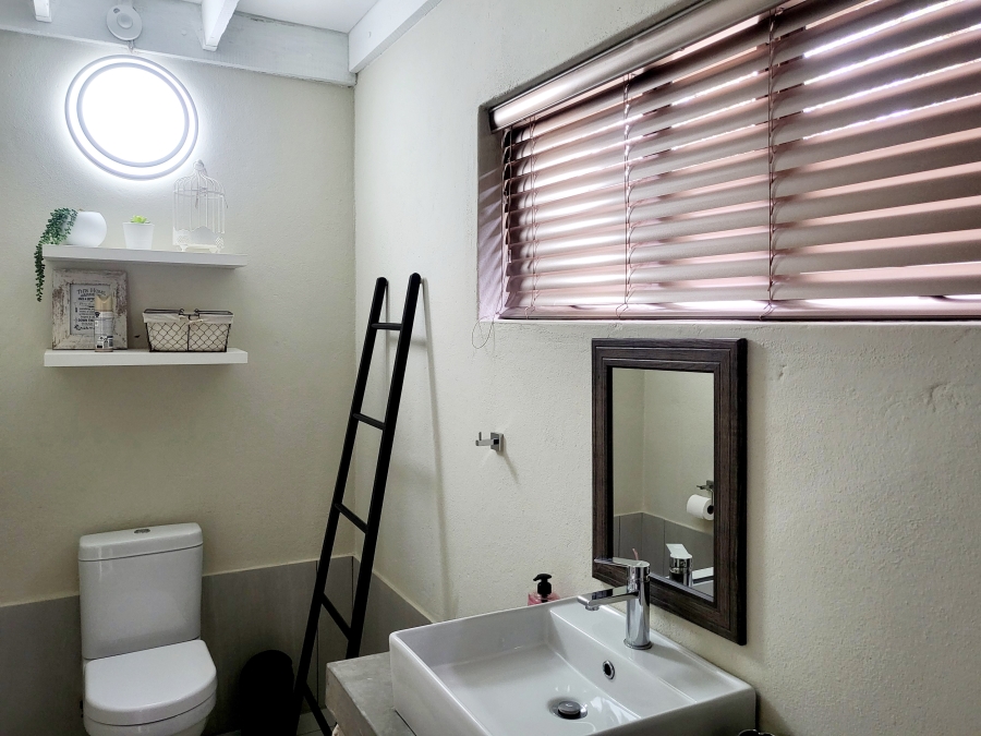 3 Bedroom Property for Sale in Marloth Park Mpumalanga