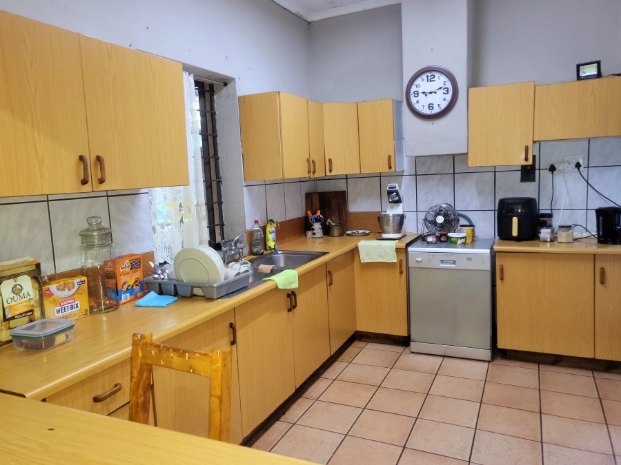 5 Bedroom Property for Sale in Komatipoort Mpumalanga