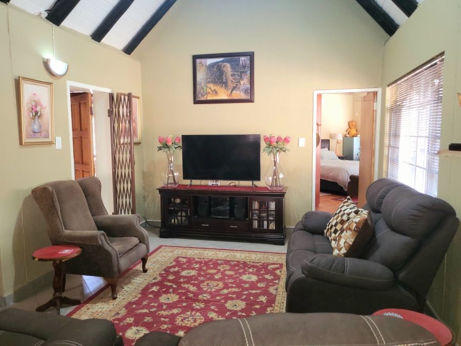 3 Bedroom Property for Sale in Marloth Park Mpumalanga