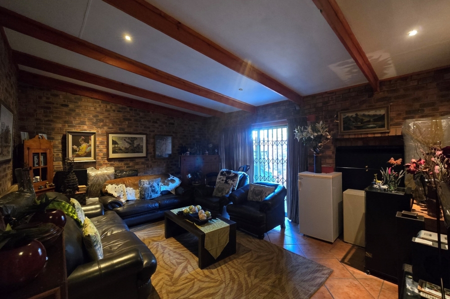 3 Bedroom Property for Sale in Aerorand Mpumalanga