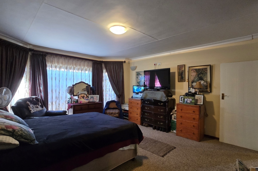 3 Bedroom Property for Sale in Aerorand Mpumalanga