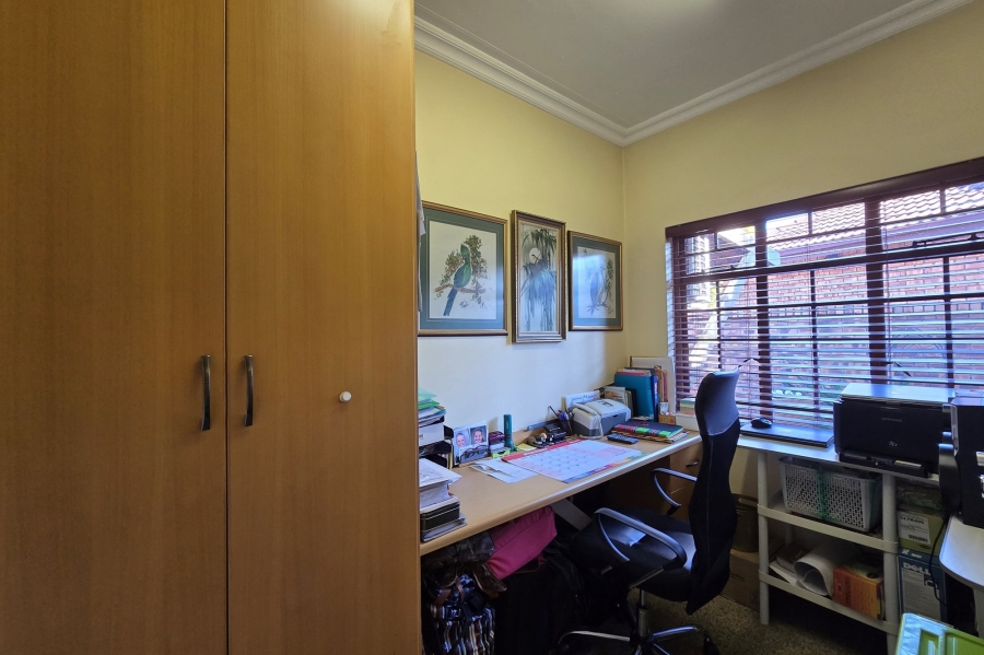 3 Bedroom Property for Sale in Aerorand Mpumalanga