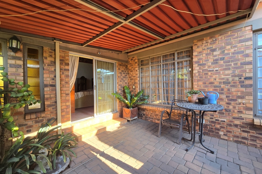 3 Bedroom Property for Sale in Aerorand Mpumalanga