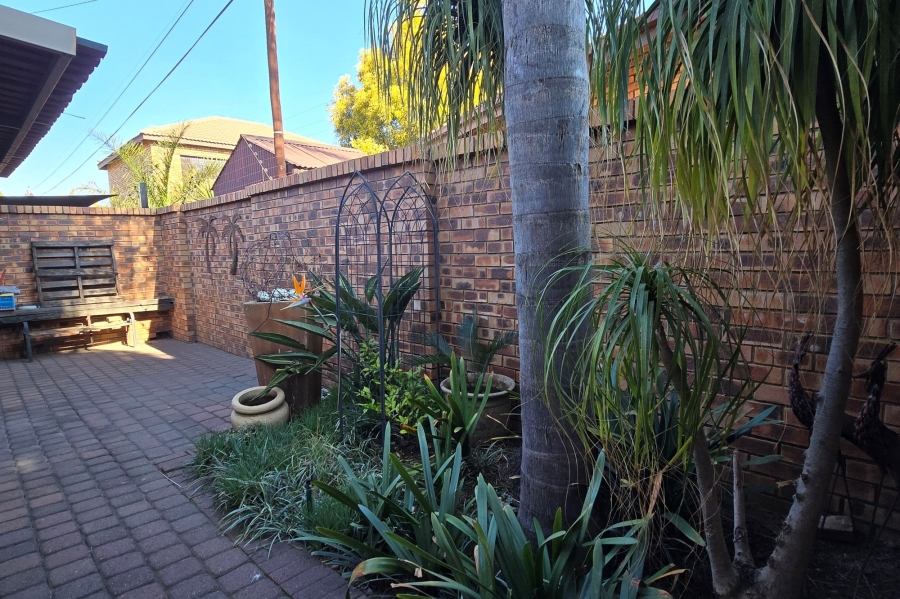 3 Bedroom Property for Sale in Aerorand Mpumalanga