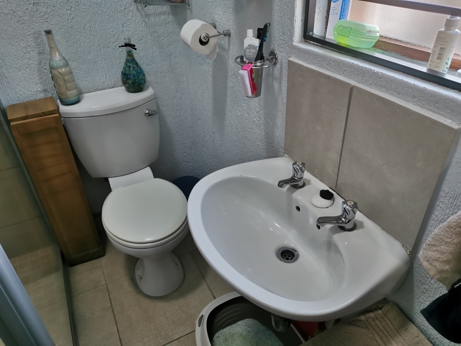 1 Bedroom Property for Sale in Nelspruit Ext 2 Mpumalanga