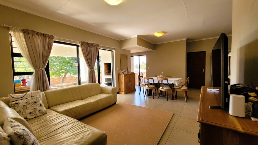 3 Bedroom Property for Sale in Sonheuwel Ext 1 Mpumalanga