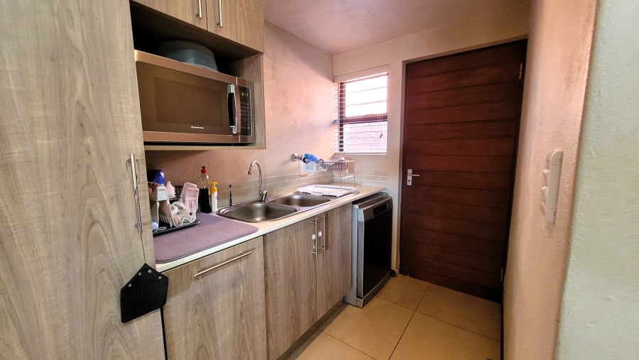 3 Bedroom Property for Sale in Sonheuwel Ext 1 Mpumalanga
