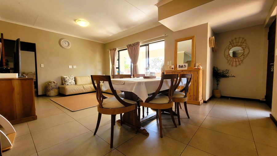 3 Bedroom Property for Sale in Sonheuwel Ext 1 Mpumalanga