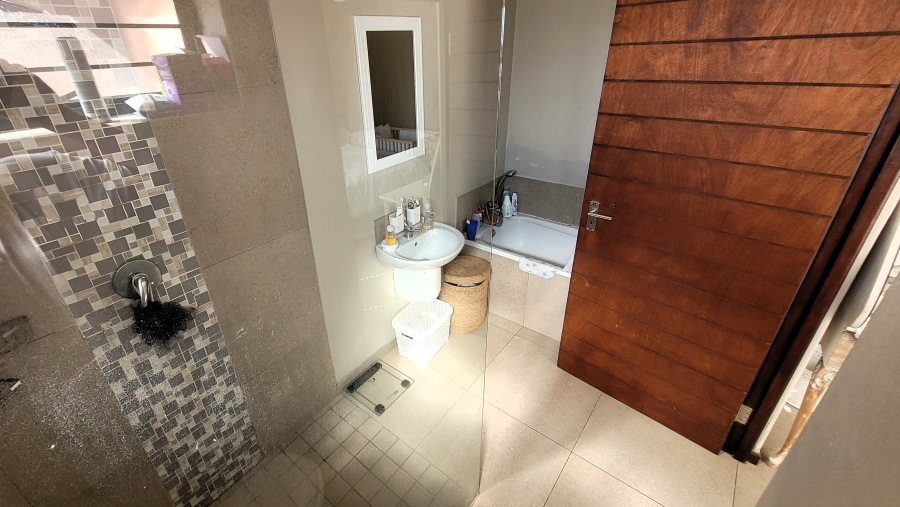 3 Bedroom Property for Sale in Sonheuwel Ext 1 Mpumalanga
