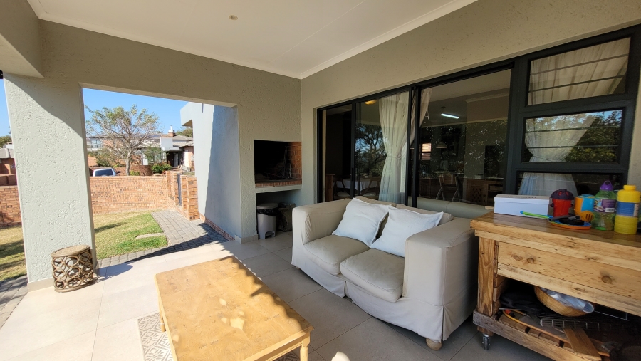 3 Bedroom Property for Sale in Sonheuwel Ext 1 Mpumalanga
