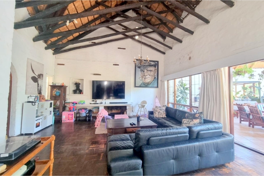 5 Bedroom Property for Sale in Nelspruit Ext 2 Mpumalanga