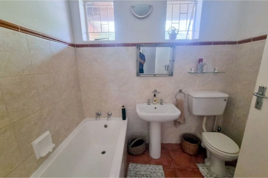 5 Bedroom Property for Sale in Nelspruit Ext 2 Mpumalanga