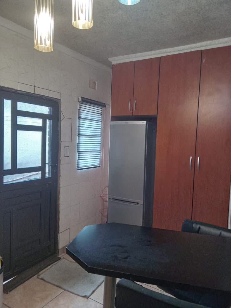 To Let 4 Bedroom Property for Rent in Kanyamazane Mpumalanga