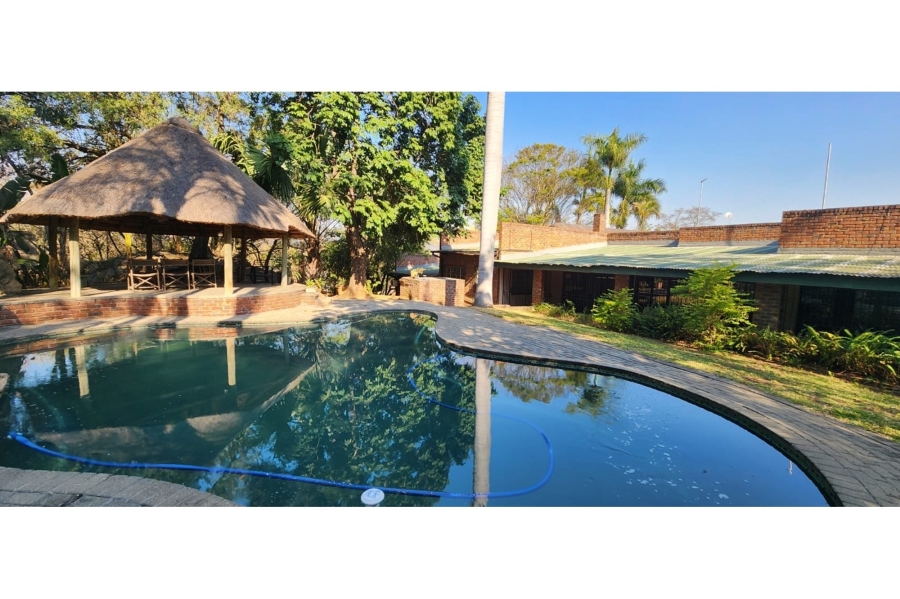 8 Bedroom Property for Sale in Karino Mpumalanga