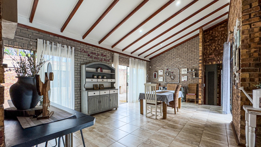 4 Bedroom Property for Sale in Nelspruit Ext 13 Mpumalanga