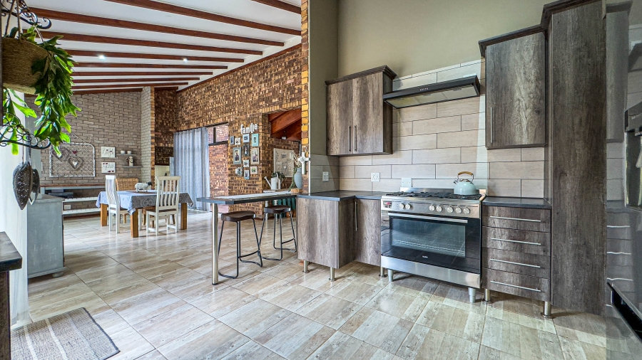 4 Bedroom Property for Sale in Nelspruit Ext 13 Mpumalanga