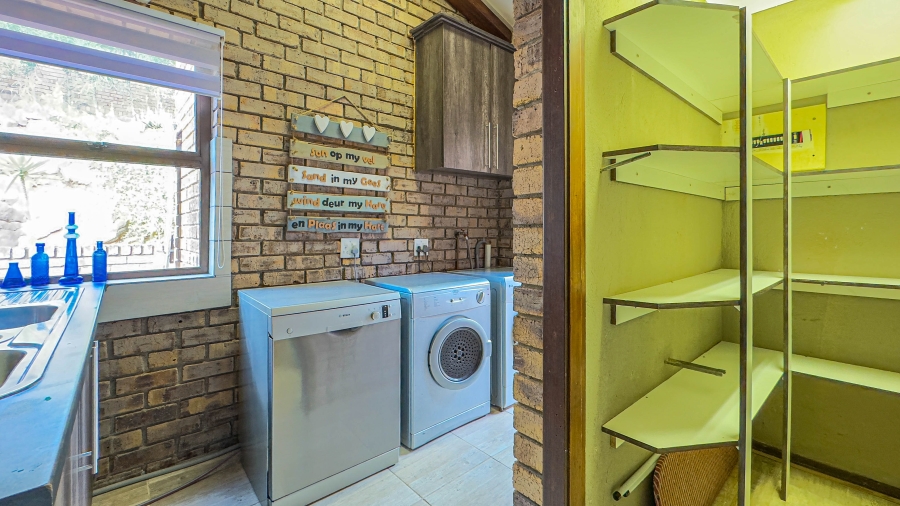 4 Bedroom Property for Sale in Nelspruit Ext 13 Mpumalanga