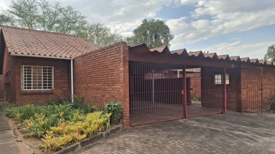 3 Bedroom Property for Sale in West Acres Mpumalanga