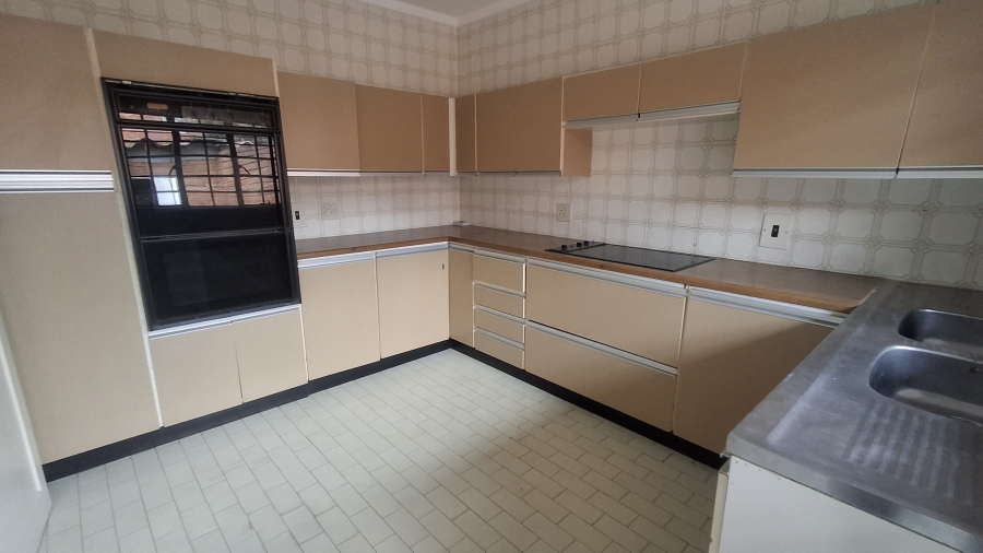3 Bedroom Property for Sale in West Acres Mpumalanga