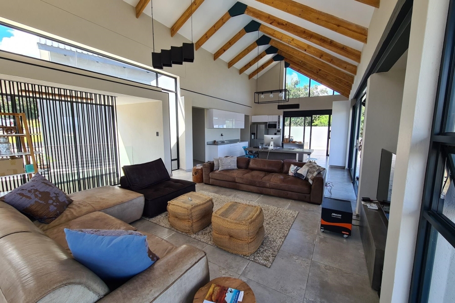 4 Bedroom Property for Sale in Riverside Park Mpumalanga