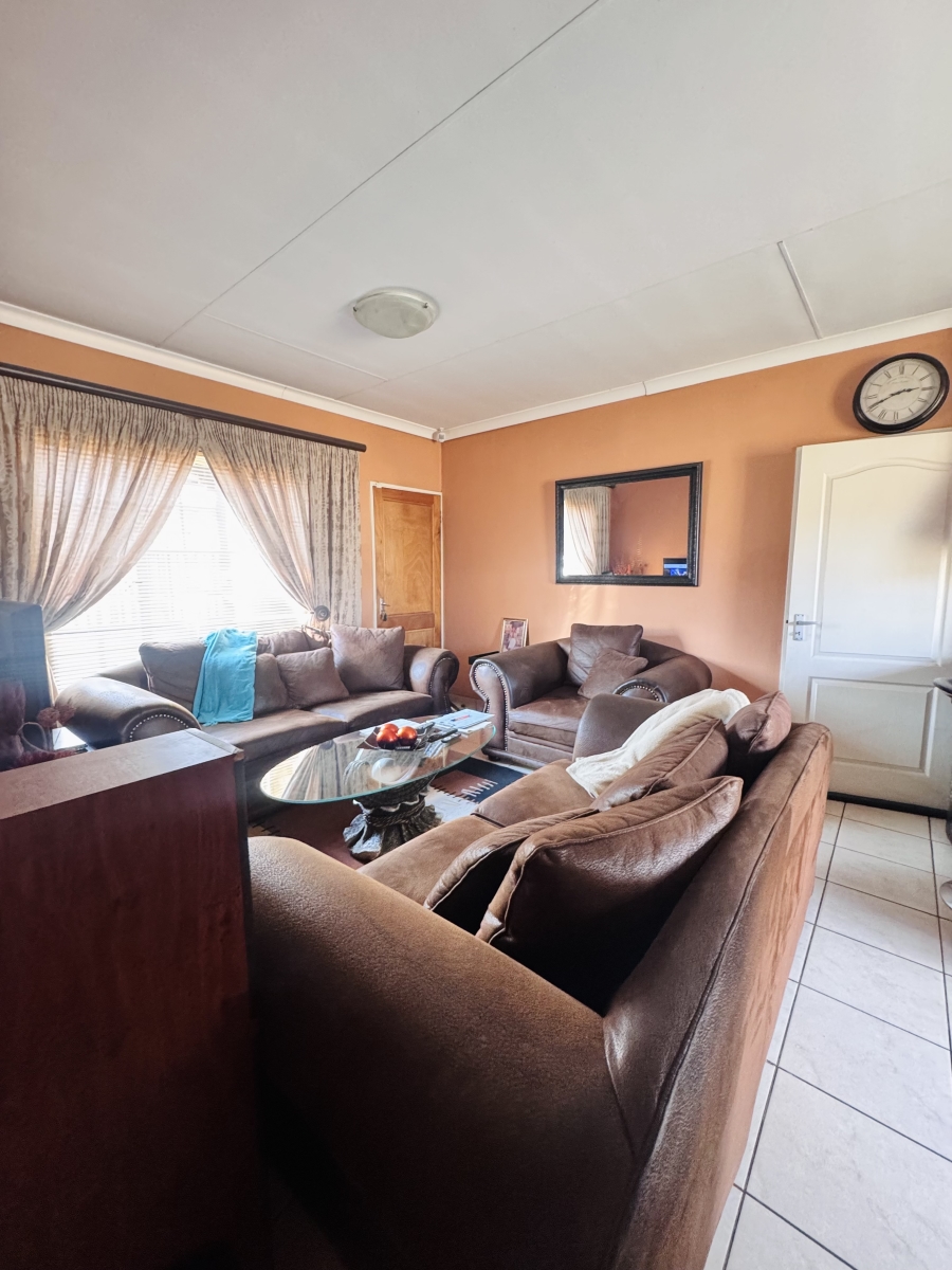 3 Bedroom Property for Sale in Tasbet Park Mpumalanga