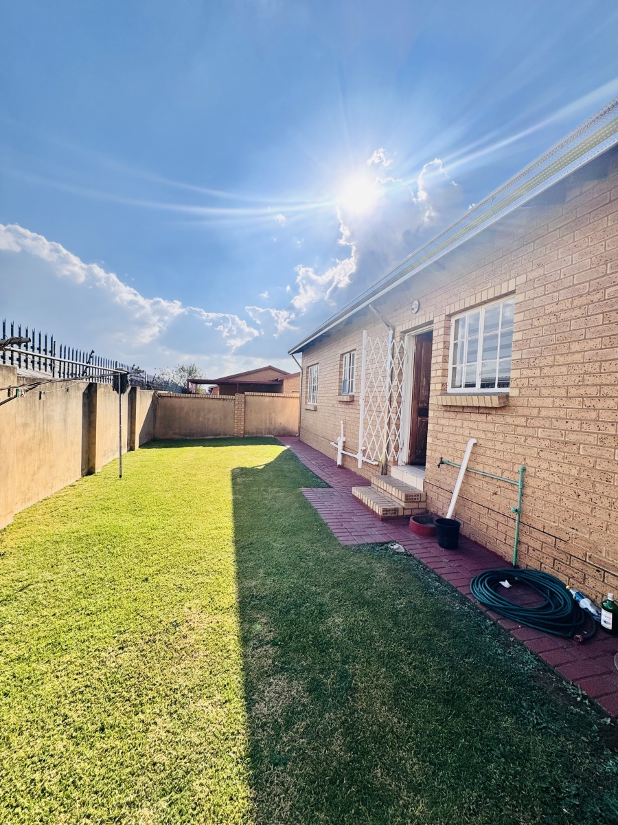 3 Bedroom Property for Sale in Tasbet Park Mpumalanga