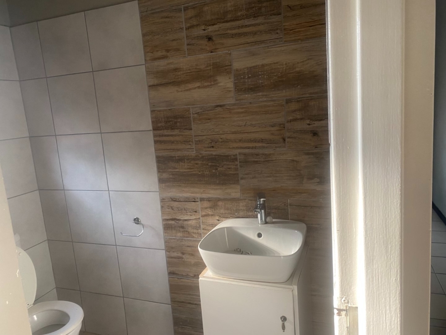 2 Bedroom Property for Sale in White River Ext 9 Mpumalanga