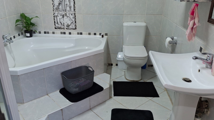 3 Bedroom Property for Sale in Klipfontein Mpumalanga