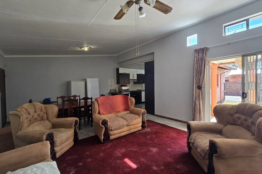 3 Bedroom Property for Sale in Middelburg Central Mpumalanga