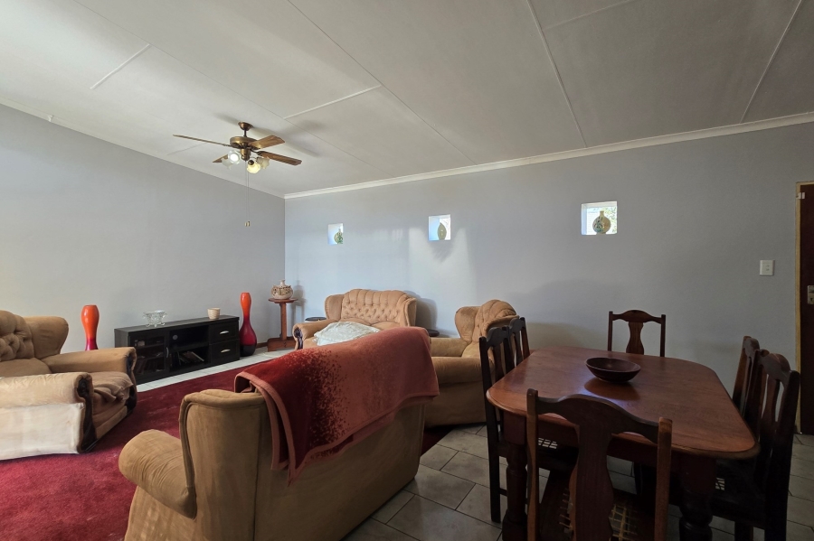 3 Bedroom Property for Sale in Middelburg Central Mpumalanga