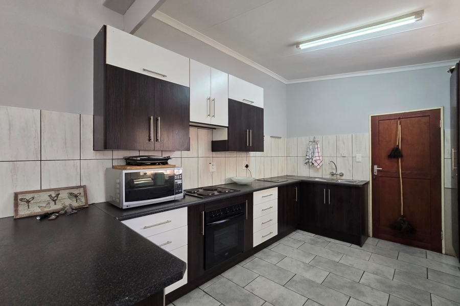 3 Bedroom Property for Sale in Middelburg Central Mpumalanga