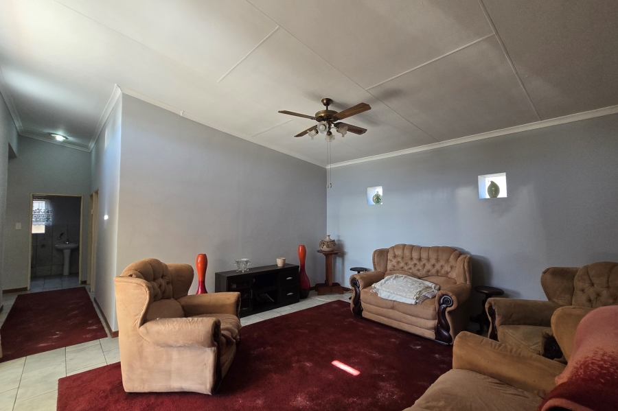 3 Bedroom Property for Sale in Middelburg Central Mpumalanga