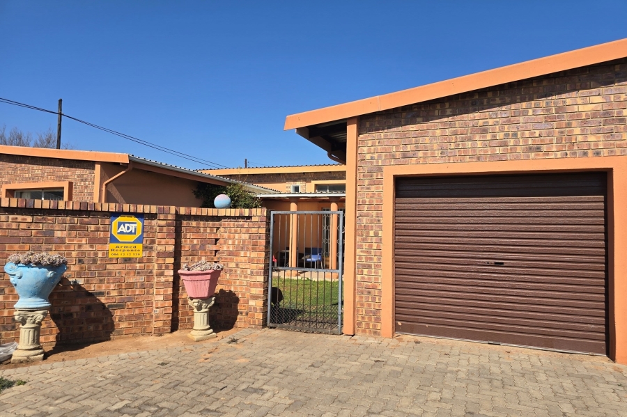 3 Bedroom Property for Sale in Middelburg Central Mpumalanga