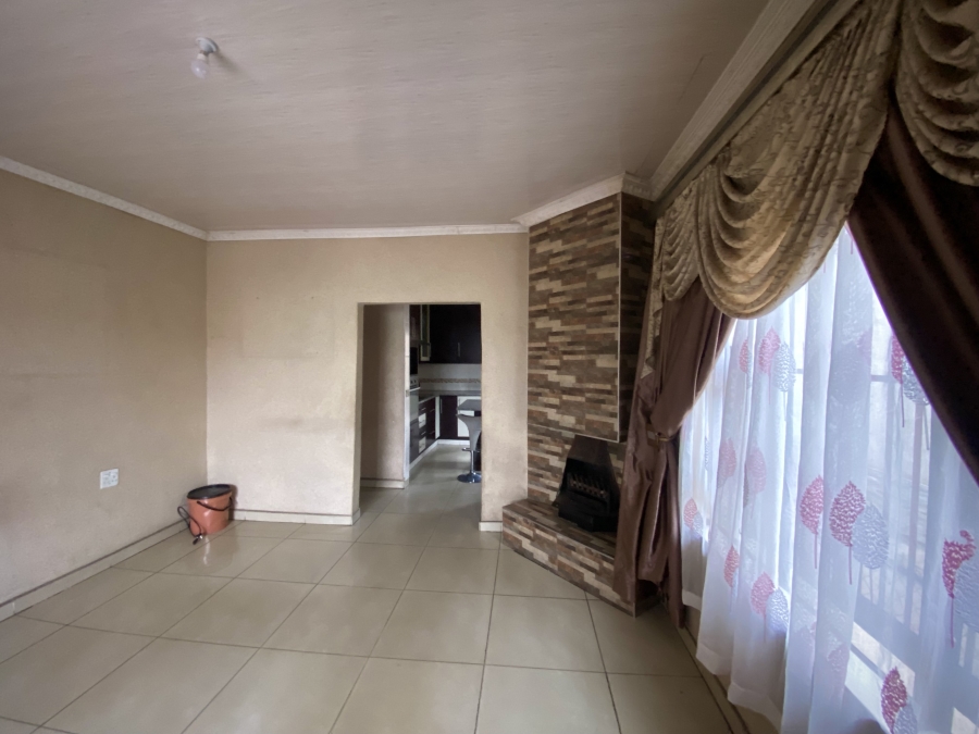 3 Bedroom Property for Sale in Thubelihle Mpumalanga