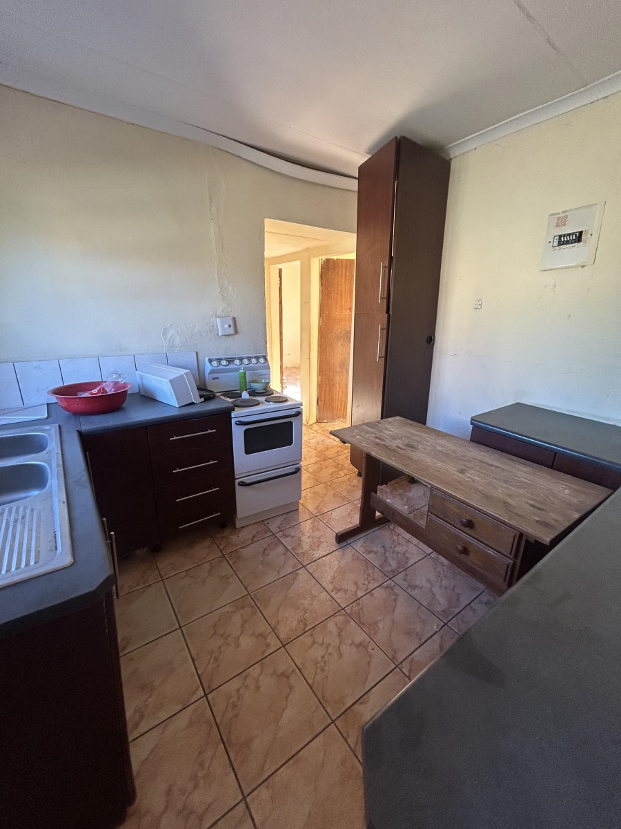 2 Bedroom Property for Sale in Kanyamazane Mpumalanga
