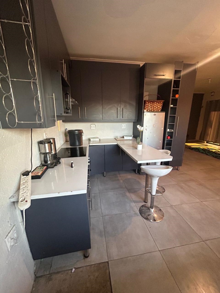 3 Bedroom Property for Sale in Kanyamazane Mpumalanga
