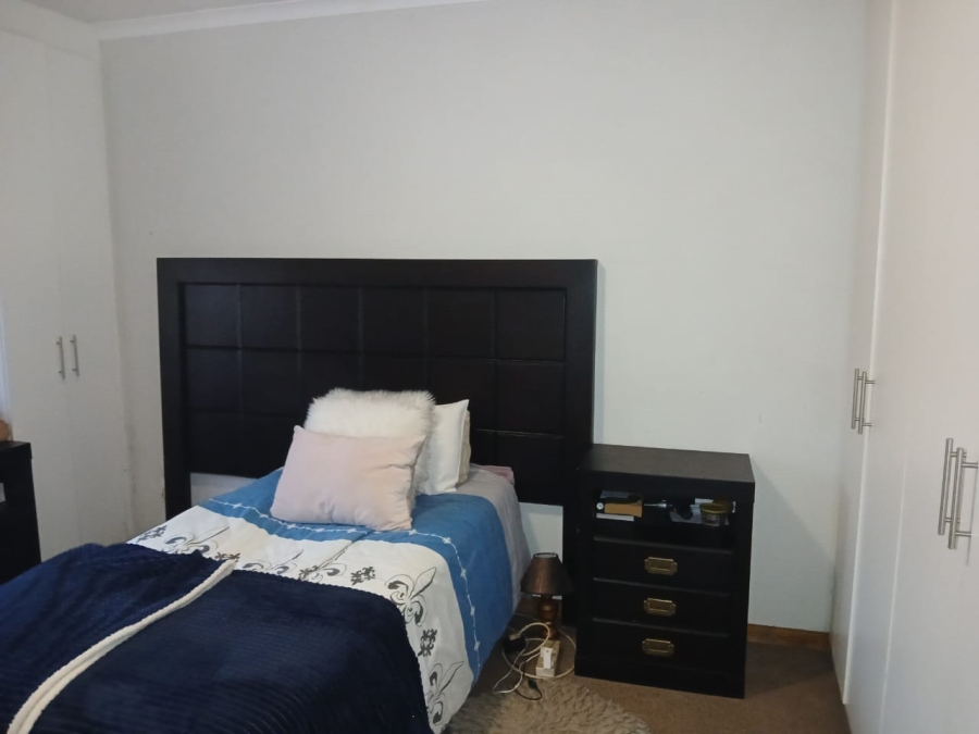 5 Bedroom Property for Sale in Nomdeni Mpumalanga