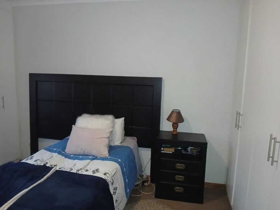 5 Bedroom Property for Sale in Nomdeni Mpumalanga