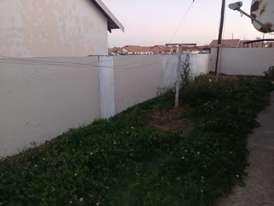 5 Bedroom Property for Sale in Nomdeni Mpumalanga